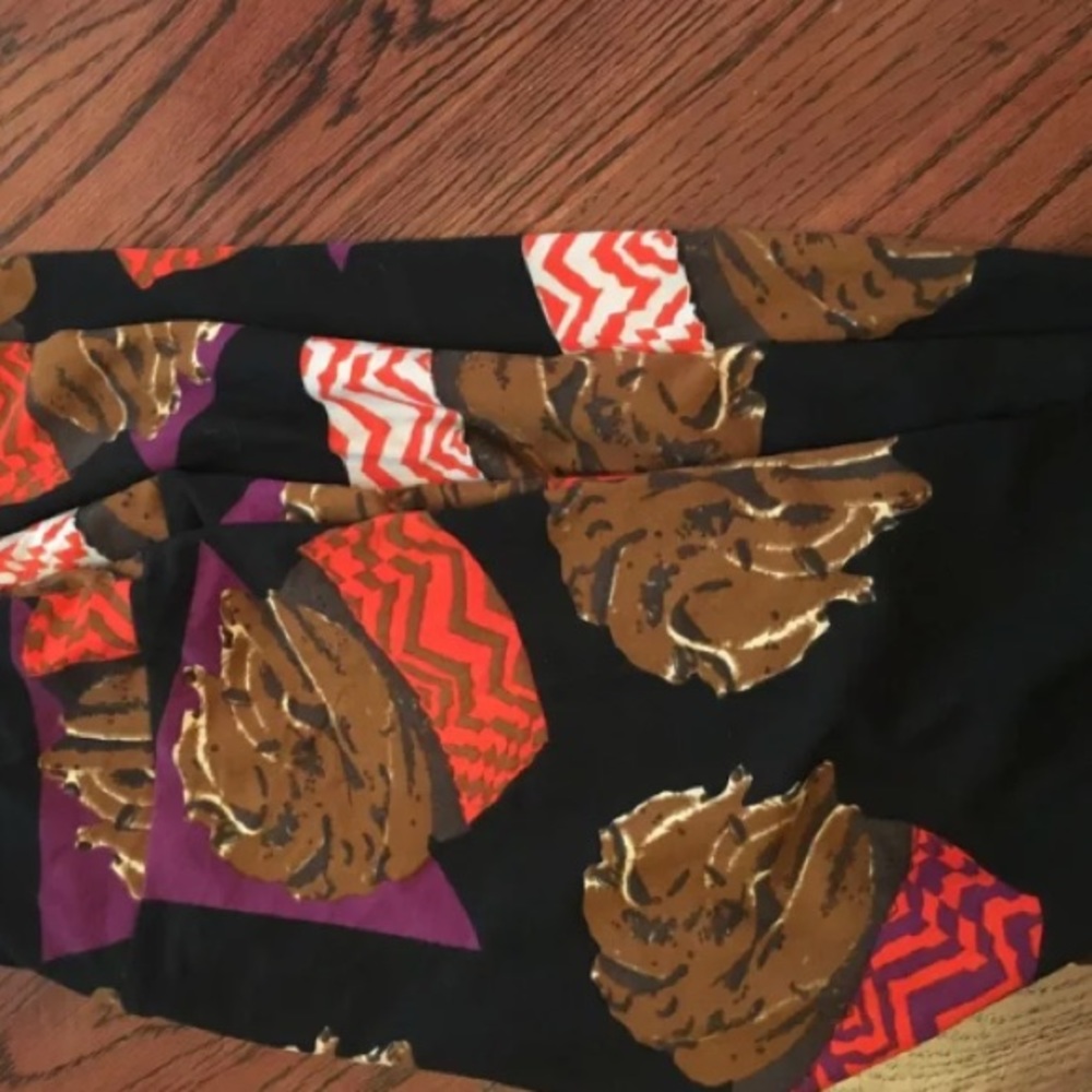 LuLaRoe OS Cupcake Leggings